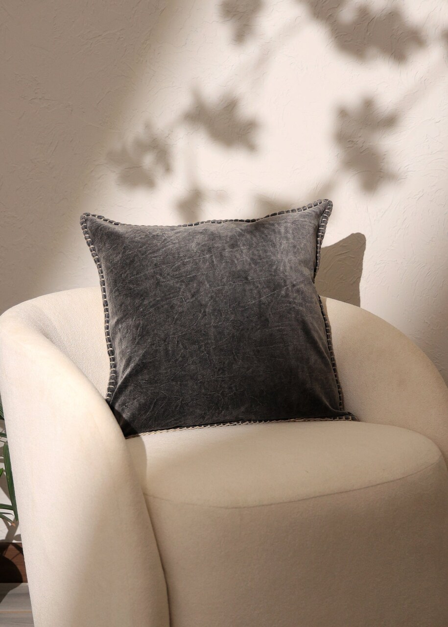 Stonewashed Cotton Velvet Throw Pillow – 18"x18" Decorative Cushion with Handstitched Edges